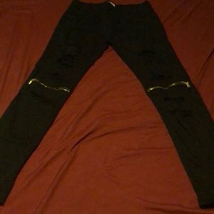 Black Distressed Jeans